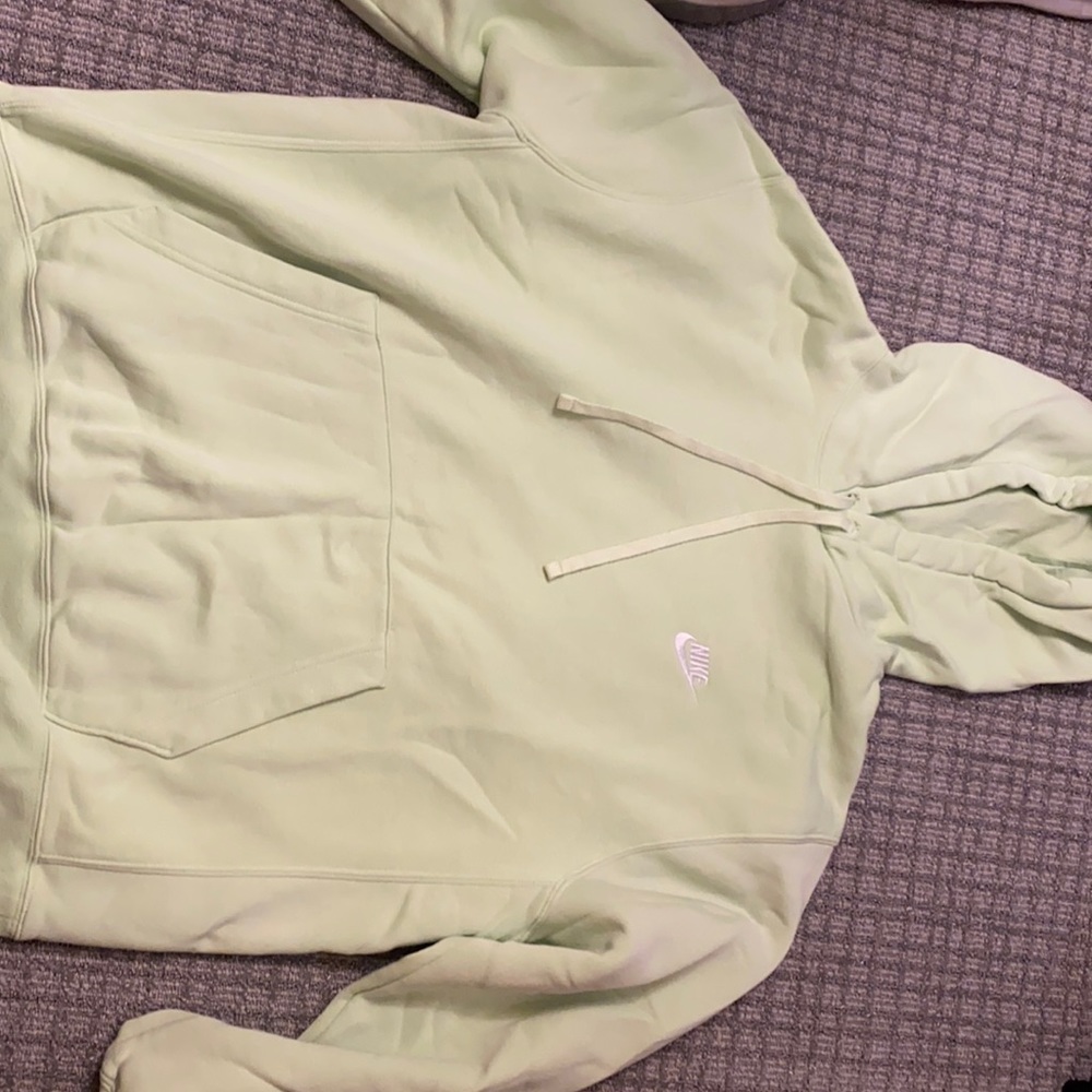 Nike sweatshirt